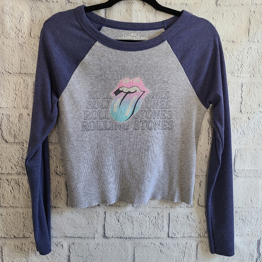 The Rolling Stones Logo Gray Long Sleeve Crop Top